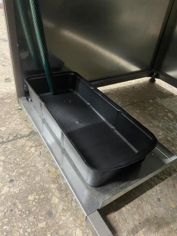 Лоток для сбора конденсата холодильной витрины